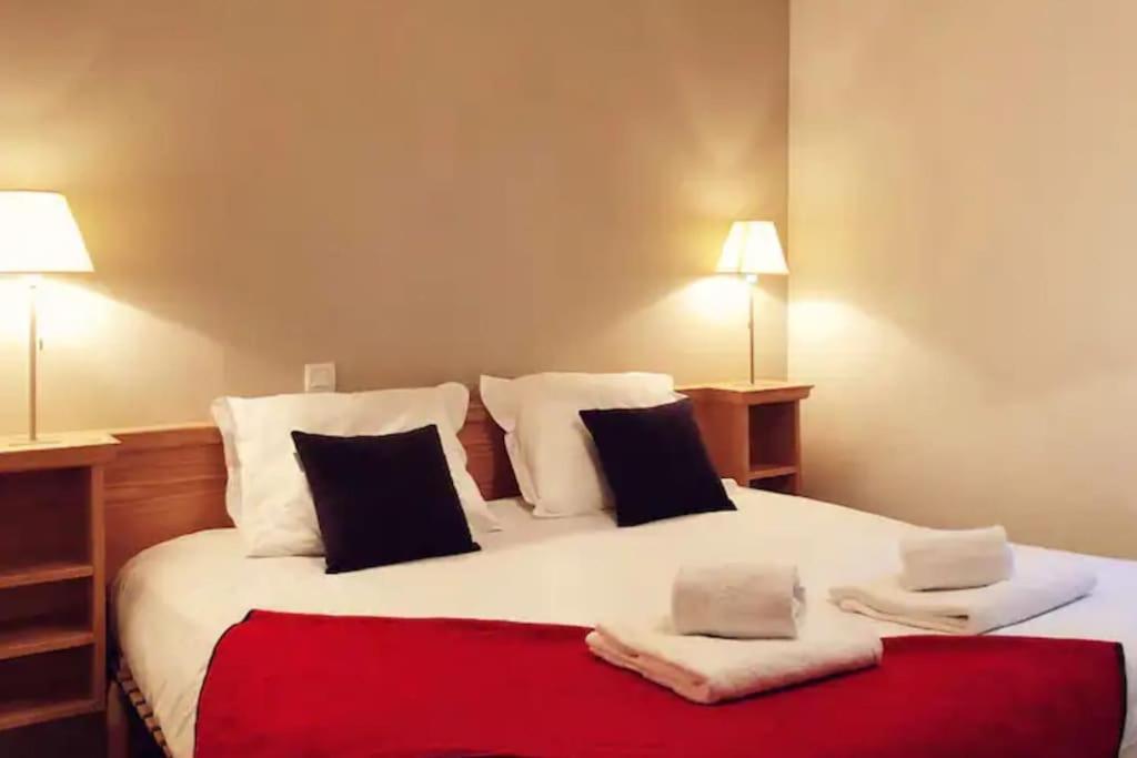 Charmant T3 Avec Vue Montagne Et Parking Privatif Font Romeu Exterior foto